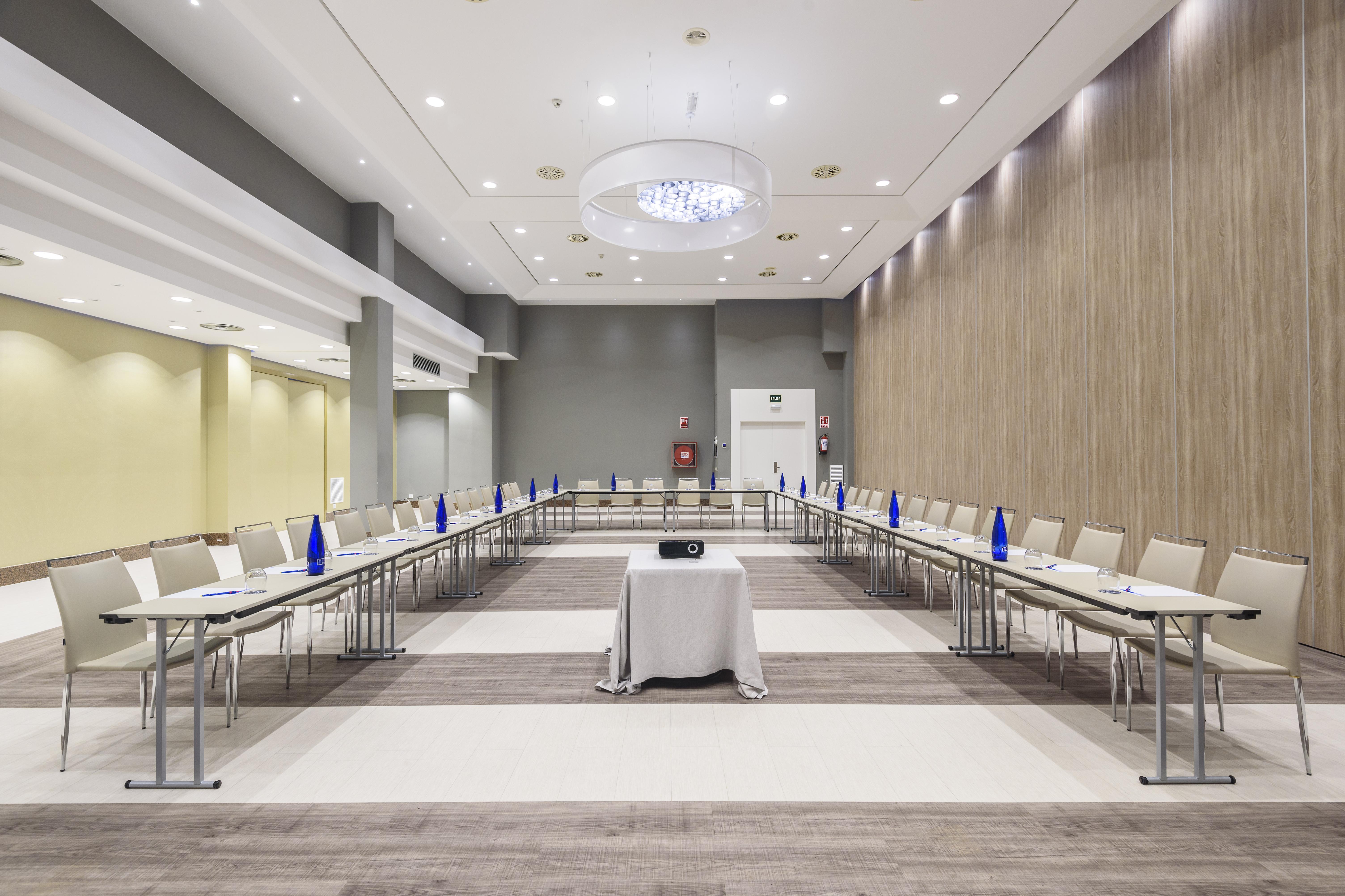 Hotel Guadalajara & Conference Center Affiliated By Melia Eksteriør bilde