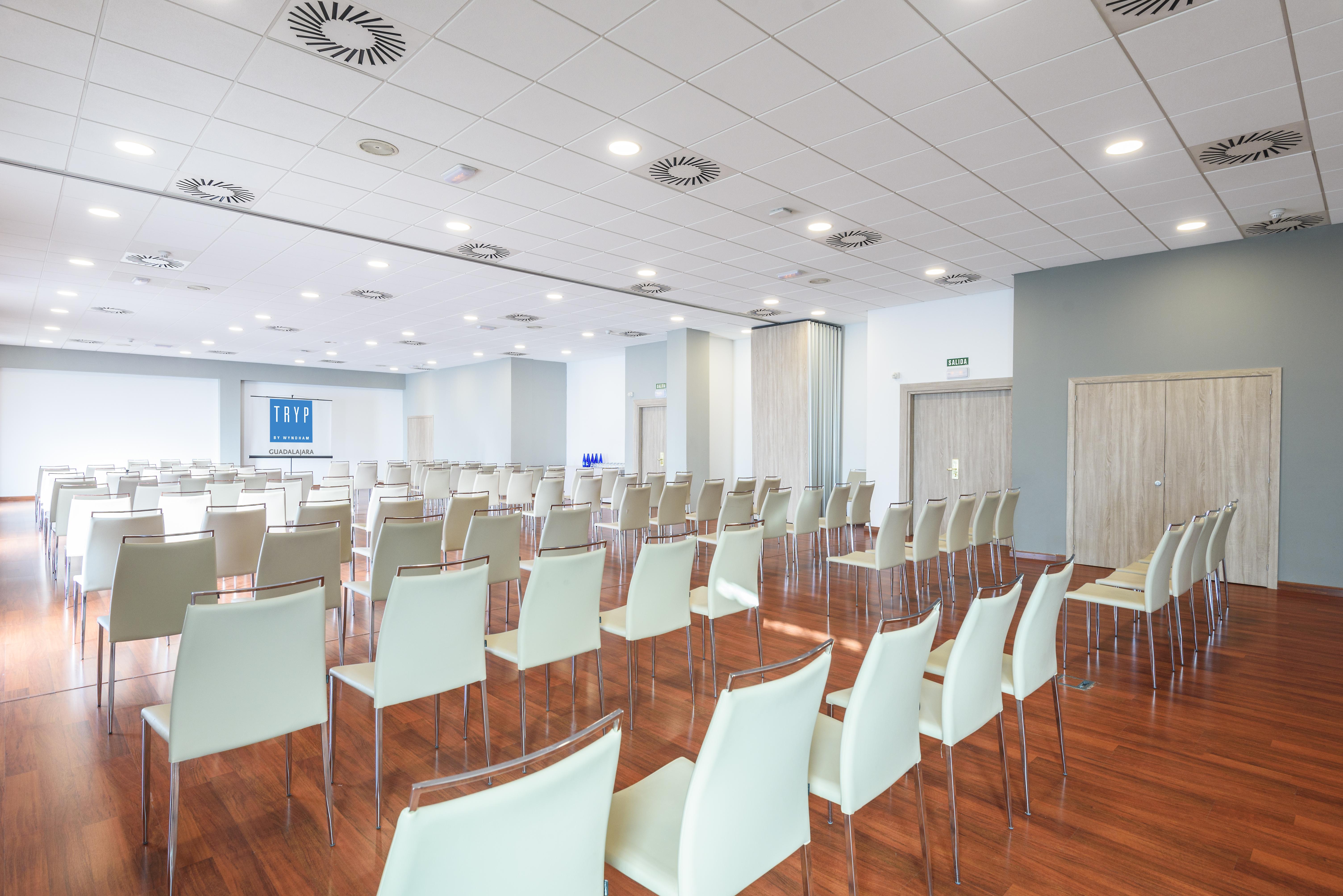 Hotel Guadalajara & Conference Center Affiliated By Melia Eksteriør bilde